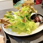 焼肉 ハラミ馬鹿 - サニーレタス 330円