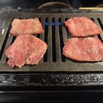 広尾 大衆焼肉 暴飲暴食 - 