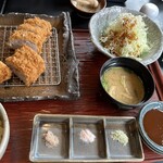 やはらか とんかつ綾 菰野店 - 