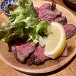 まる豚 - 牛ハラミ（1380円）