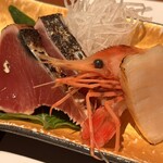 板前心 菊うら - 鰹たたき、牡丹海老、平貝