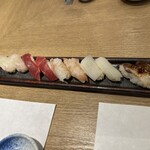 喜多郎寿し 兎我野町店 - 