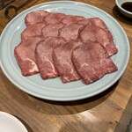 炭火焼肉ホルモンさわいし - 