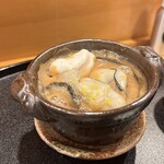 味享 - 【牡蠣と白子の土手鍋】★★★★★
      