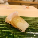 赤吉 - ⑮ ヒラメ、縁側のせ：前日夕方〆