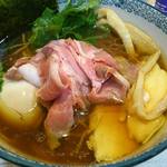 特製四つ葉ラーメン