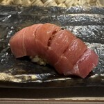 鮨いちこし - 中トロ握り