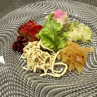 中国料理 豪華 - 前菜盛り合わせ