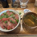 MAGURO GARAGE - 