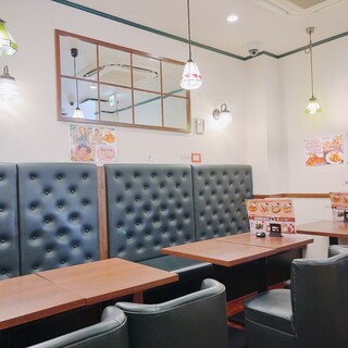 昔ながらの喫茶店 友路有_2