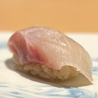 SUSHI BANYA KAI 品川店 - 鯛昆布締め