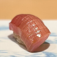 SUSHI BANYA KAI 品川店 - 中トロ