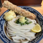 梅田 釜たけうどん - 