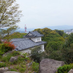 Choushouan - 彦根城で一休み=3=3=3
                        時報鐘の隣にある聴鐘庵は雰囲気のあるお茶屋で外の景色もよい☆彡