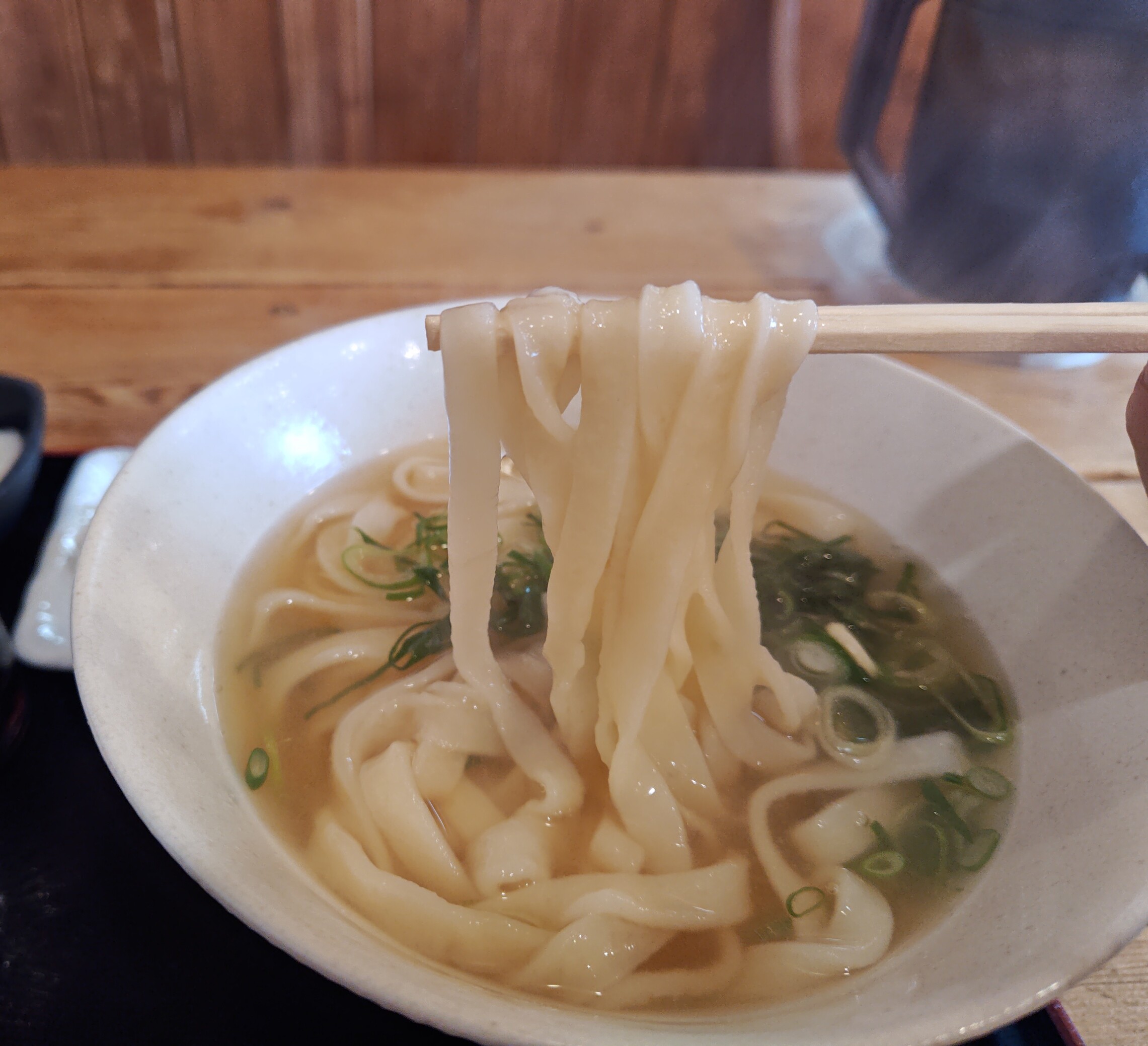 うどんページ✨ たのめーる】フラット・フィールド・オペレーションズ 幸せの玄