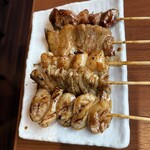 야키톤·오뎅 마스야 히로시마 에키마에 코우진마치점 - 꼬치 모듬(5개)