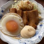 야키톤·오뎅 마스야 히로시마 에키마에 코우진마치점 - 구운 돼지고기와 계란