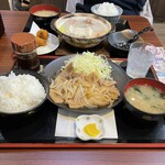 味処 こめます - 豚肩ロースの生姜焼き定食