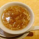 中華料理福臨門 - 三種具入りフカヒレスープ