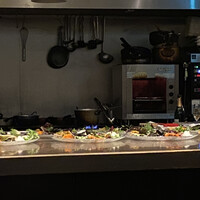 キャトルラパン - カウンターテーブルの前菜