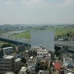 代官山ASO チェレステ - 窓際の席から多摩川を望む景観