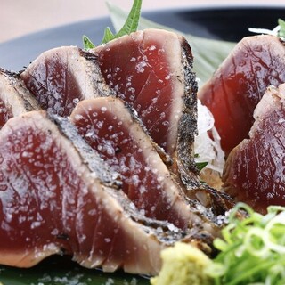 藁焼き一日数量限定、完全予約制コースで提供します