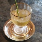 未在 - 清酒仕込みの梅酒が供され待ちます★