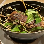 RISTORANTE IL NODO - 鴨の藁焼きのプレゼンテーション