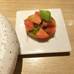 RISTORANTE IL NODO - トマトとスナップえんどう、自家製味噌のタルト