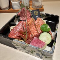 牛刺しと焼肉 仔虎 クリスロード店 - 