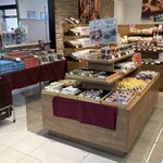 シャトレーゼ 東光ストア藤野店 - 