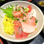 珠玉の蔵 - まぐろ三味丼