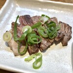 むこのっそん - まぐろほほ肉