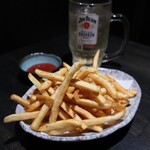 個室居酒屋 昇和宴 - ■フライドポテト　¥580 ザ・定番！安定で美味しい！塩加減抜群！