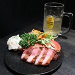 個室居酒屋 昇和宴 - ■厚切りベーコン ¥1.080 外はカリッと、中はしっとりジューシーに焼き上げ、ベーコン本来の旨みを存分に楽しめる逸品です。