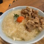 手打ちうどん 上を向いて - 