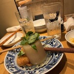 高円寺おつゆ - 大根とエビのさつま揚げのおでん