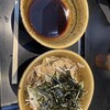なぜ蕎麦にラー油を入れるのか。 池袋西口店