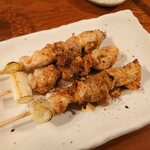 やきとり山平 - 皮付き追加