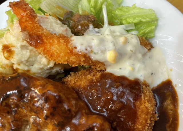 Yoshoku no Chicore photo 3