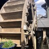 中車水車小屋 - 店名にもなっている水車のオブジェ
