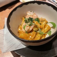 ザ タヴァン グリル＆ラウンジ - 