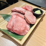 焼肉一心たん助 旦 有楽町 - 