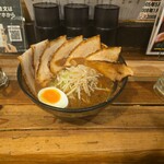 王龍ラーメン - 王龍ラーメンチャーシュー増し(*‘ω‘ *)