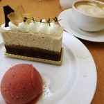 パティスリー・アンピフルリ - 