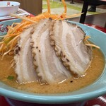 くるまやラーメン 宇喜田店 - ネギ味噌ラーメン　チャーシュー3枚トッピング