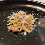 ジュエーメ - ひろっこ、うさぎを使ったピーチ（生パスタ）、カステルマーニョ