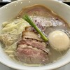 宍道湖しじみ中華蕎麦 琥珀 池袋店