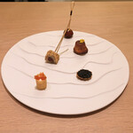 アマラントス - ディナーコース 36300円 のカナッペ5種