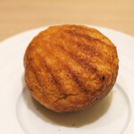 アマラントス - ディナーコース 36300円 のマドレーヌ・サレ